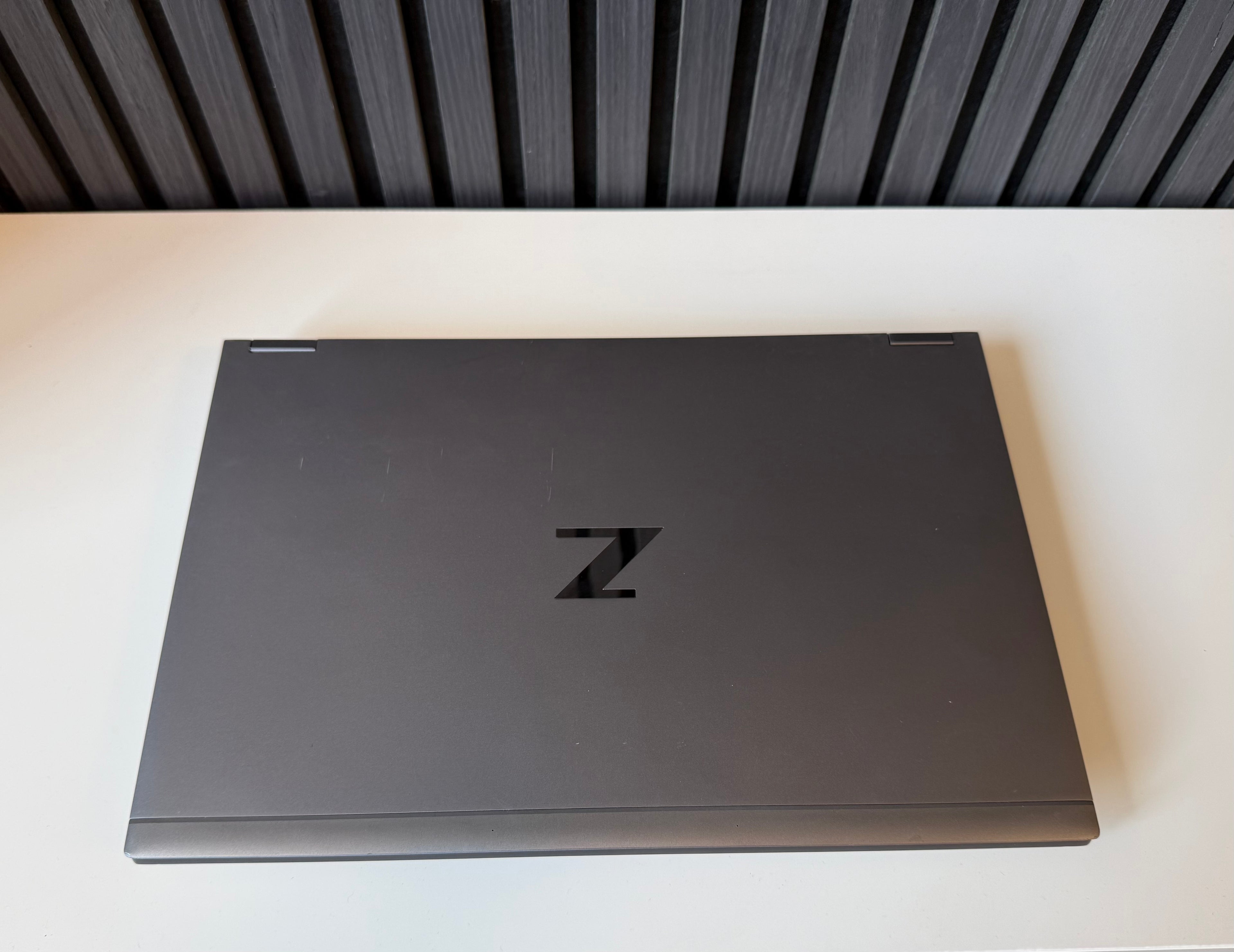 HP ZBook Fury 15 G8 –  i9-11950H / 16GB / 512GB – Sehr gut