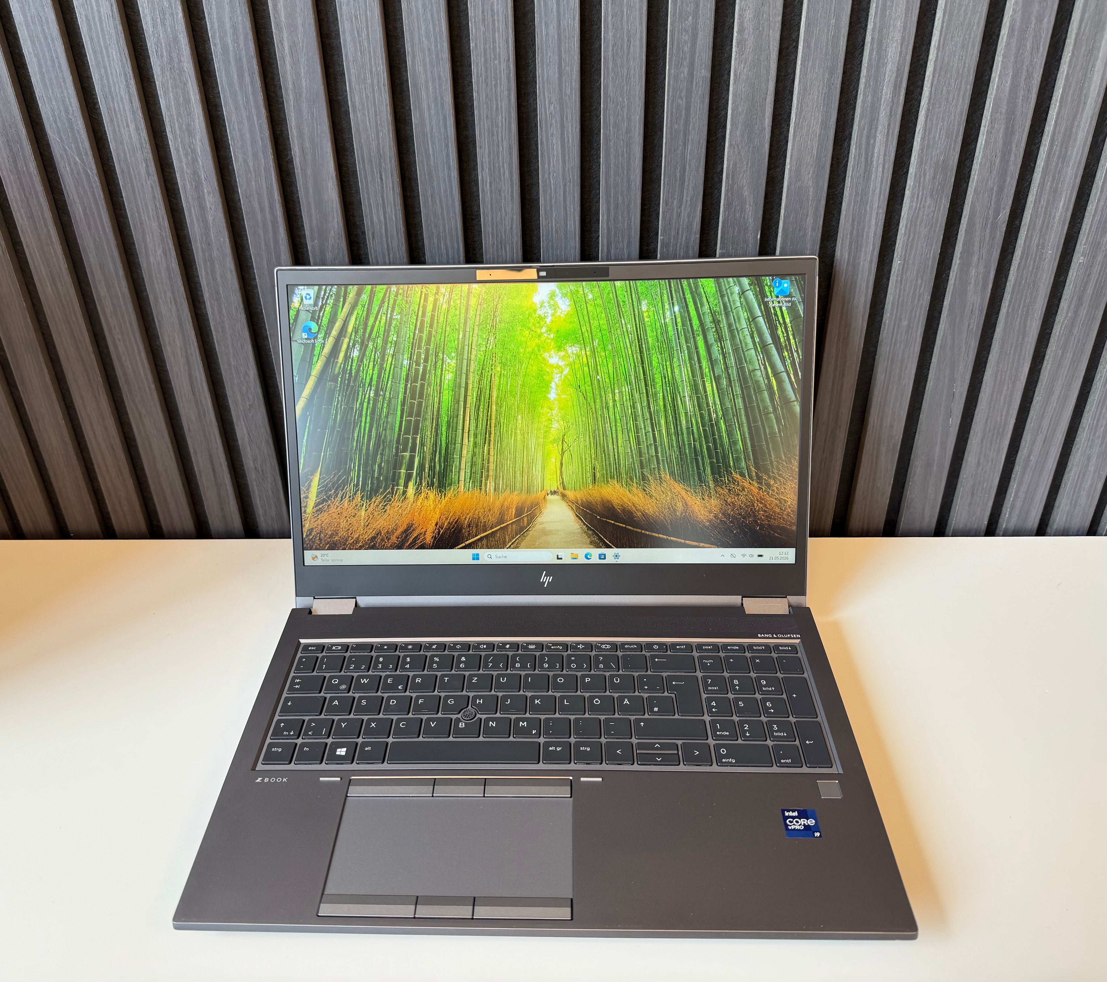 HP ZBook Fury 15 G8 –  i9-11950H / 16GB / 512GB – Sehr gut
